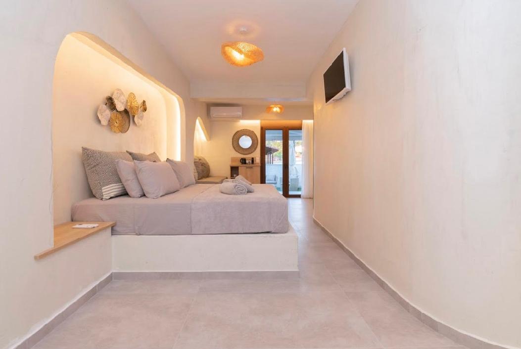 Iosif Suites Neos Marmaras Esterno foto
