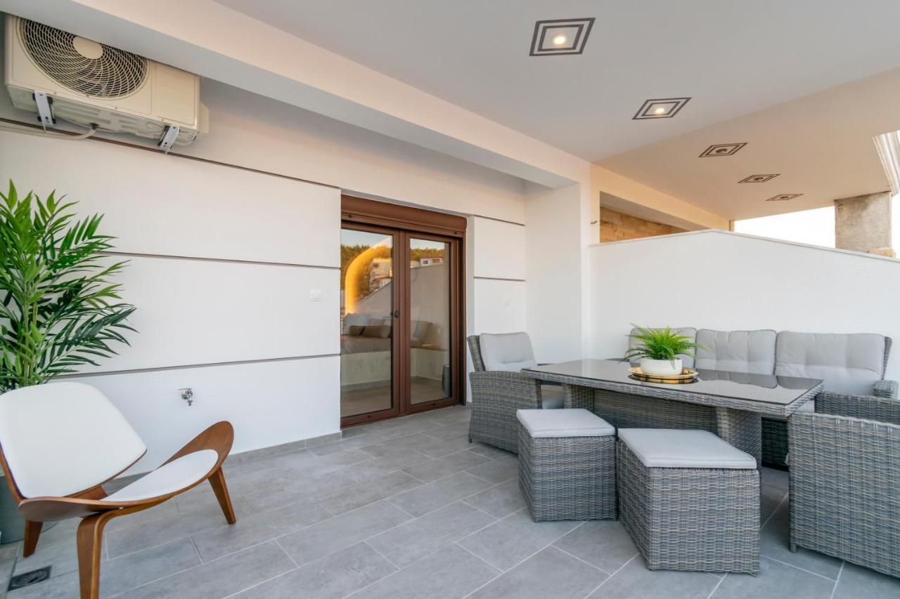 Iosif Suites Neos Marmaras Esterno foto